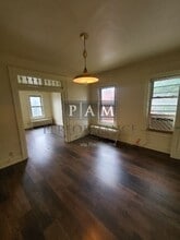 919 E Brady St in Milwaukee, WI - Building Photo - Building Photo