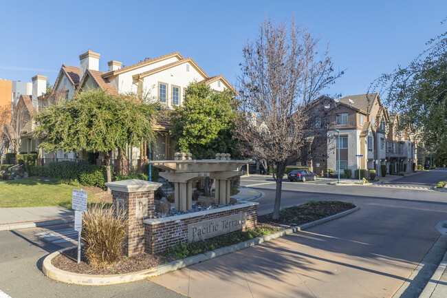 Pacific Terrace in Union City, CA - Building Photo - Building Photo