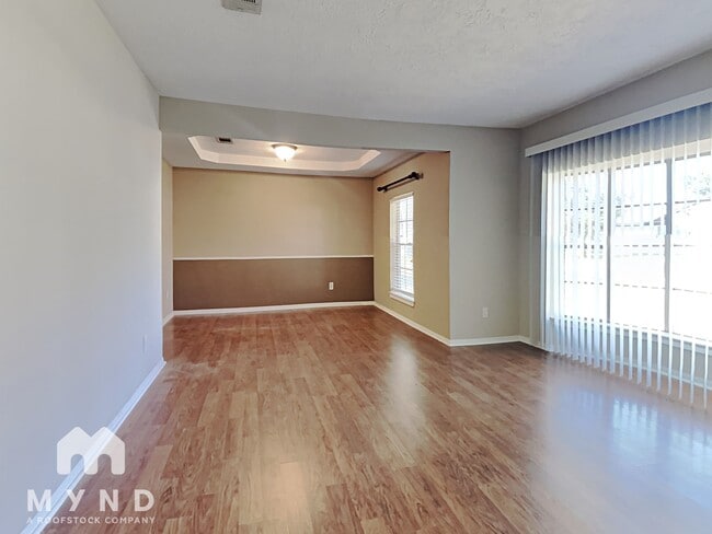 9015 Eldora Dr in Houston, TX - Building Photo - Building Photo