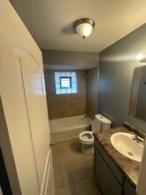 371 Mackinaw Ave, Unit 3 in Calumet City, IL - Building Photo - Building Photo