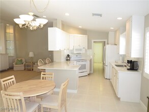 3245 Barbados Ln in Naples, FL - Building Photo - Building Photo