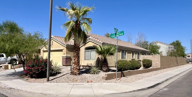 23734 W Hidalgo Ave in Buckeye, AZ - Building Photo - Building Photo