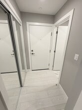 310-215 15 Ave SW in Calgary, AB - Building Photo - Building Photo