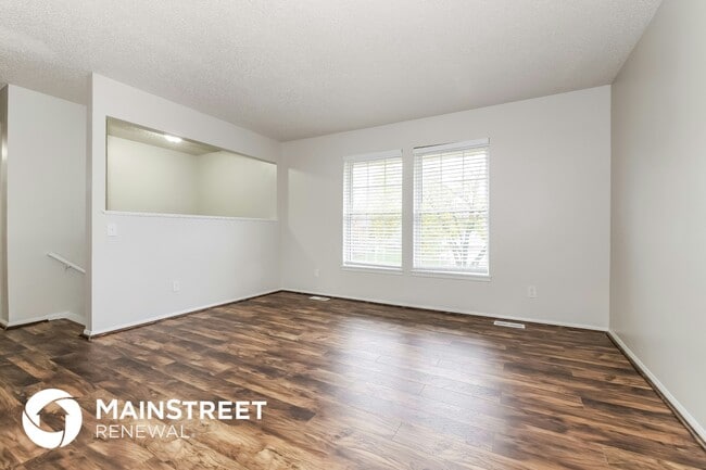 10423 N Cherry Dr in Kansas City, MO - Foto de edificio - Building Photo