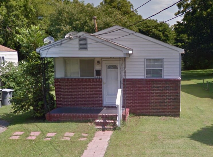 926 Mason St in Hampton, VA - Building Photo
