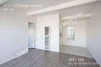 2037 1/2 Grand Ave in San Diego, CA - Building Photo - Building Photo