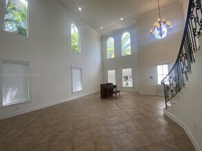 2422 S Miami Ave in Miami, FL - Building Photo - Building Photo