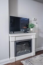 5 Sheppard Ave in Toronto, ON - Building Photo - Building Photo