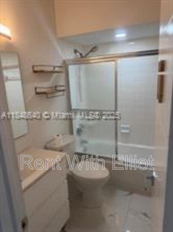 property at 2671 Parkview Dr S