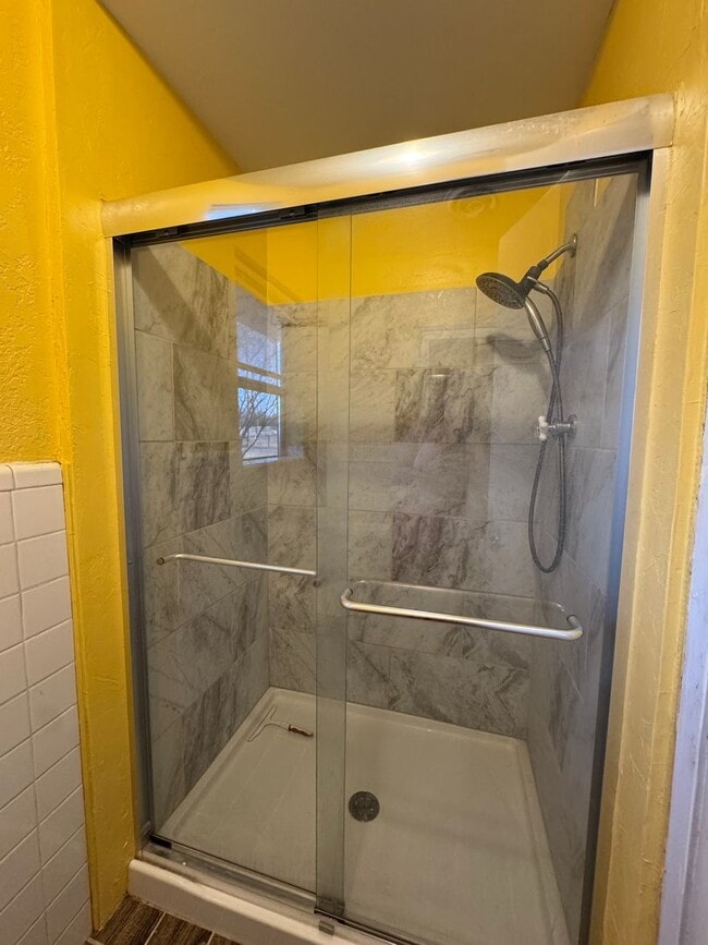 6180 Old Lorena Rd in Lorena, TX - Building Photo - Building Photo