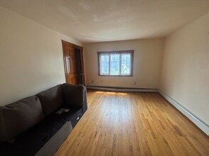 69 Gore St, Unit 2 in Cambridge, MA - Building Photo - Building Photo