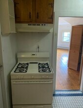 139 Antrim St, Unit 3 in Cambridge, MA - Foto de edificio - Building Photo