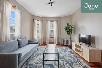 11 Baird St-Unit -B in Boston, MA - Building Photo - Building Photo
