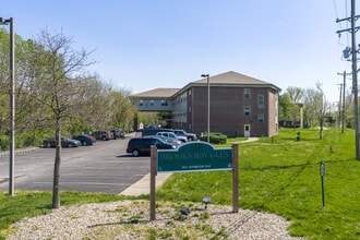 Brookview Glen in New Albany, IN - Building Photo - Building Photo