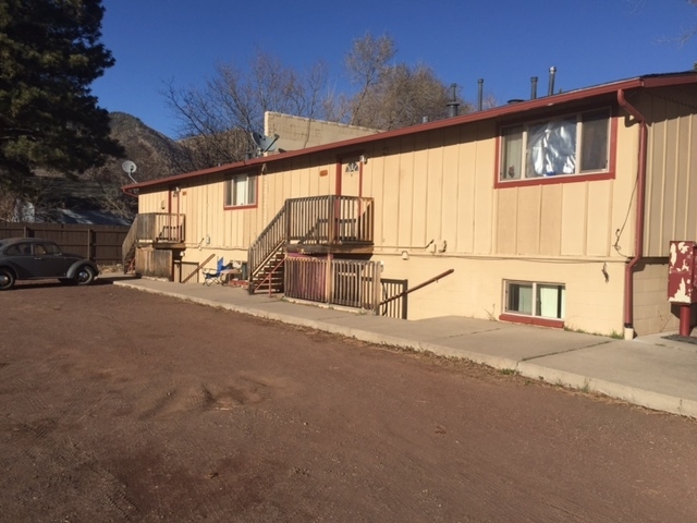 2108 N 1st St in Flagstaff, AZ - Building Photo