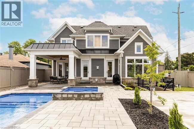 265 Woodale Ave in Oakville, ON - Building Photo - Building Photo