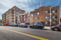 3520 149th St in Flushing, NY - Foto de edificio - Building Photo