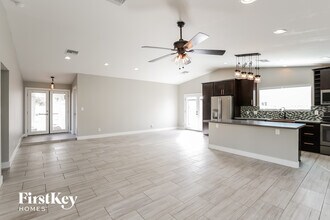 1746 E Redfield Rd in Tempe, AZ - Building Photo - Building Photo