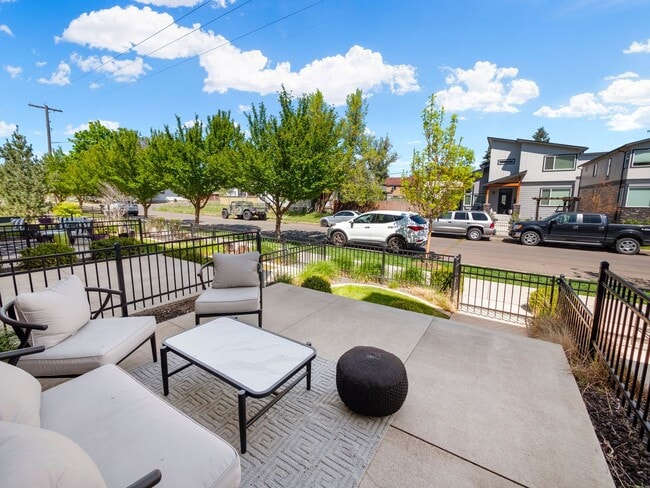 2423 W Bridge Ave in Spokane, WA - Building Photo - Building Photo