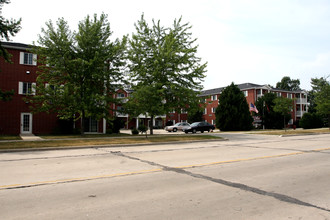 The Villas at the Station - for Residents 55+ in Oak Creek, WI - Building Photo - Building Photo