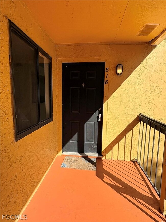 property at 2915 Winkler Ave