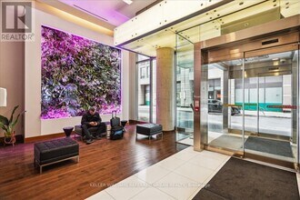8-2608 Mercer St in Toronto, ON - Building Photo - Building Photo