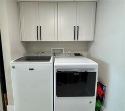 1490 NW 113th Way in Pembroke Pines, FL - Building Photo - Building Photo