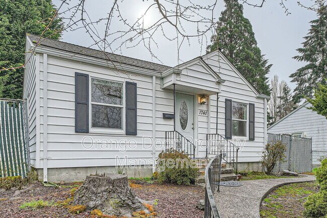 1741 S Fife St in Tacoma, WA - Building Photo - Building Photo