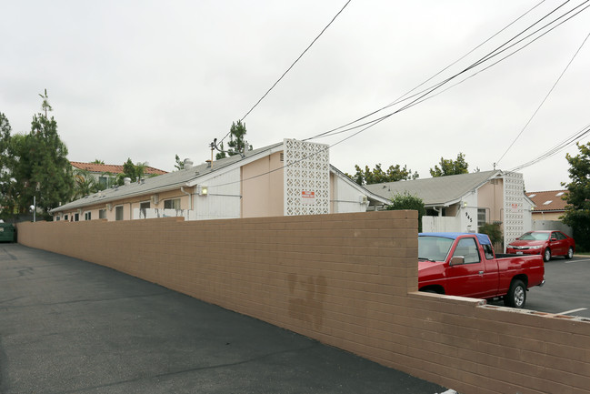 945 Coleen Ct in El Cajon, CA - Building Photo - Building Photo