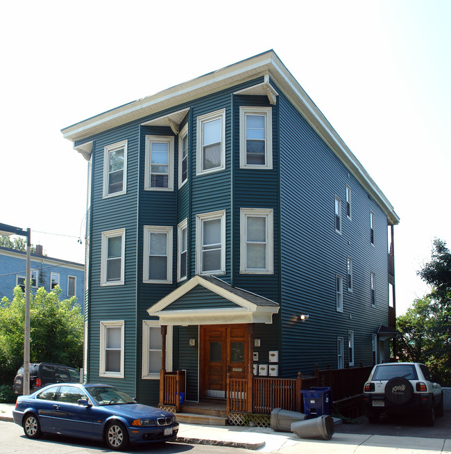 22 Fisher Ave in Boston, MA - Building Photo - Building Photo