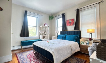 3 Holman St, Unit 2 in Boston, MA - Foto de edificio - Building Photo