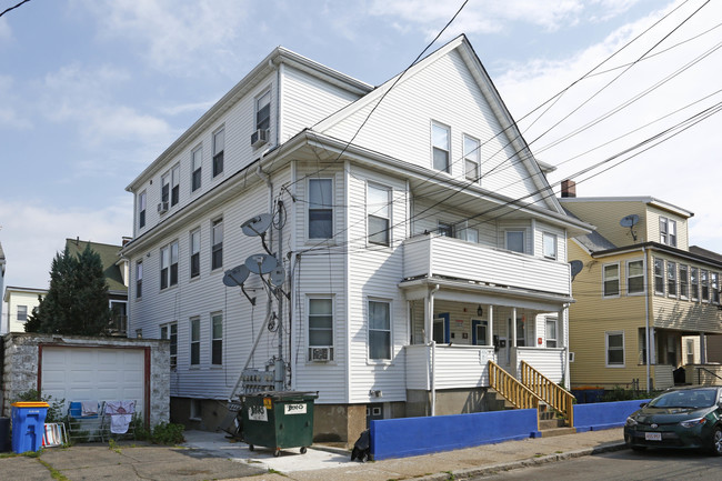 10 Nevada St in Winthrop, MA - Foto de edificio - Primary Photo