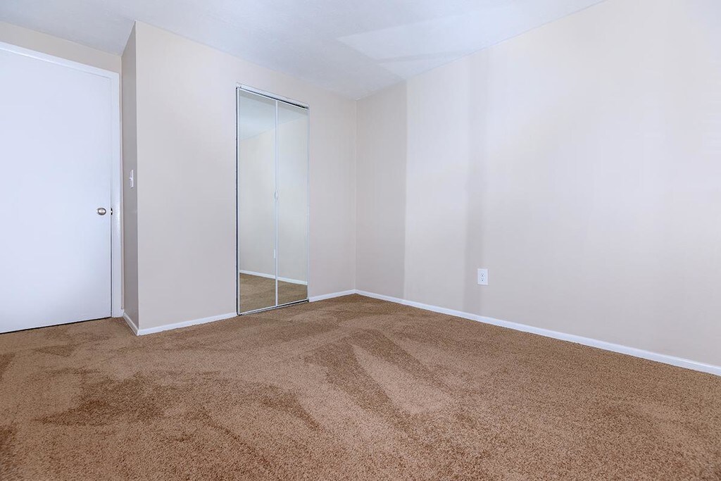 Vine East Apartments in Eastlake, OH