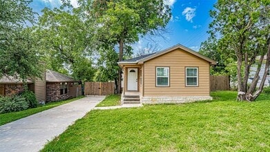 5029 Kessler Rd in River Oaks, TX - Building Photo - Building Photo