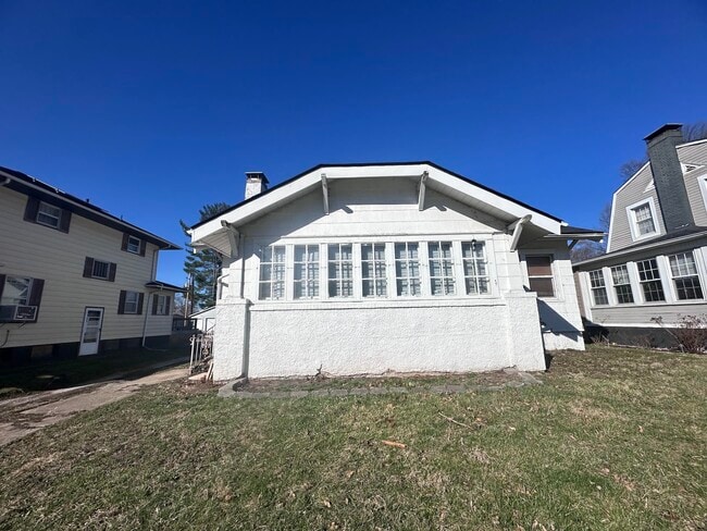 property at 1514 N Franklin St