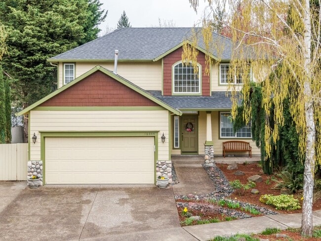 property at 16044 SE Flavel Dr
