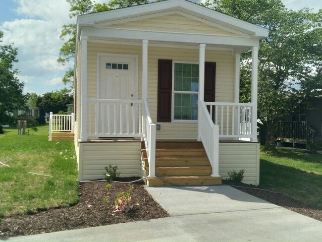 property at 104 Pyramid Dr