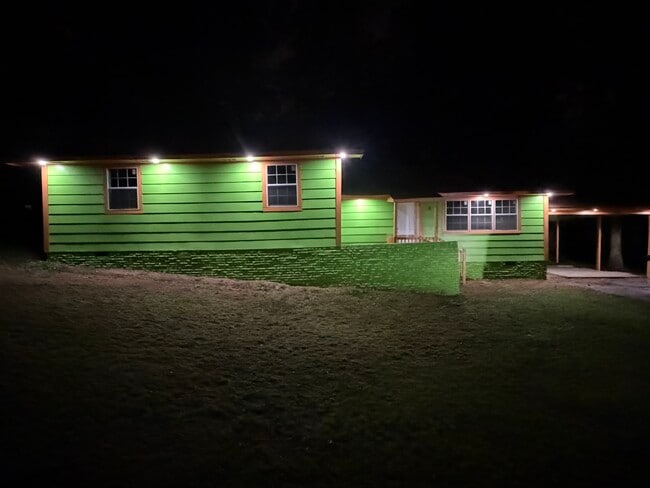 4129 Plaza St in Jackson, MS - Building Photo - Building Photo