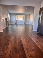 832 Blair Ave, Unit 2 in Sunnyvale, CA - Foto de edificio - Building Photo