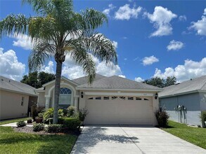 6117 Gentle Ben Cir in Wesley Chapel, FL - Foto de edificio - Building Photo