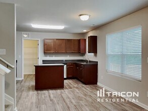 127 Coddington Ln in Statesville, NC - Building Photo - Building Photo