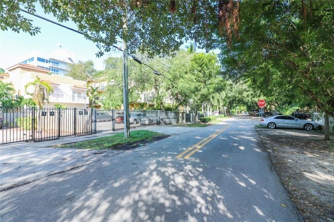 2947 Coconut Ave in Miami, FL - Foto de edificio - Building Photo