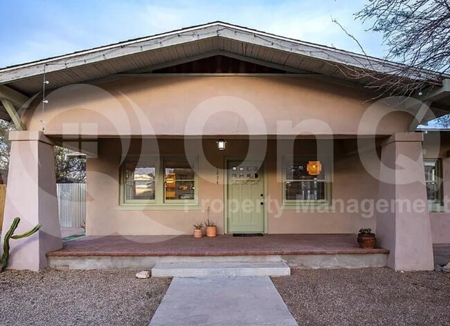 property at 1034 N 7th Ave