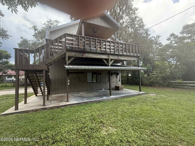 104 Park Ave in San Mateo, FL - Building Photo - Building Photo