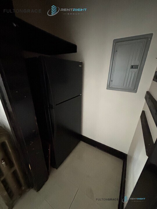 4101 W Fletcher St in Chicago, IL - Building Photo