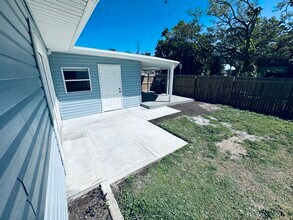 1345 Union St in Clearwater, FL - Building Photo - Building Photo
