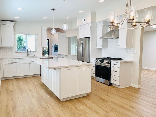 8816 Greyling Pl in San Diego, CA - Building Photo - Building Photo