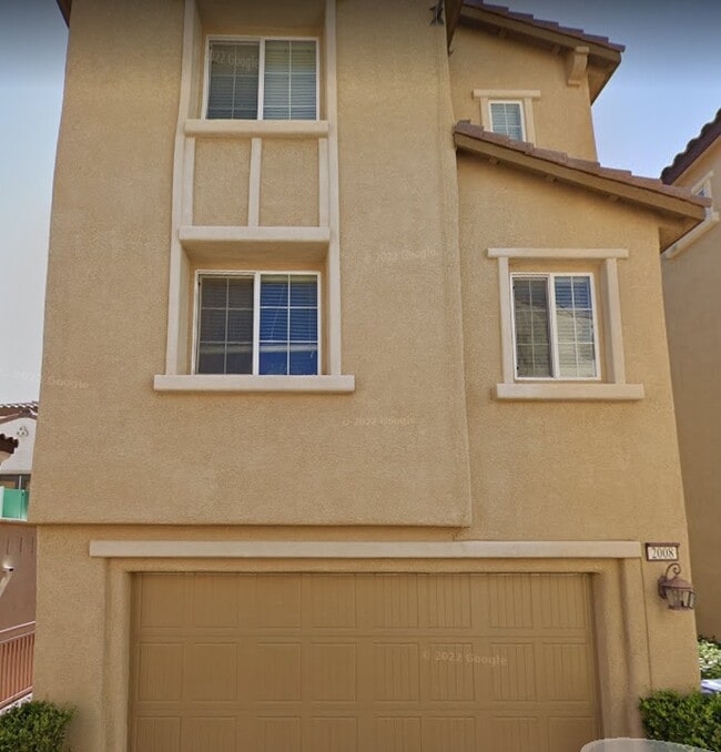 2008 Granemore St in Las Vegas, NV - Building Photo - Building Photo