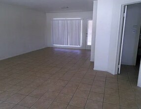 66969 3rd St in Desert Hot Springs, CA - Building Photo - Building Photo