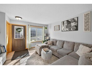 742 Baylee Pl SW in Pine Island, MN - Building Photo - Building Photo